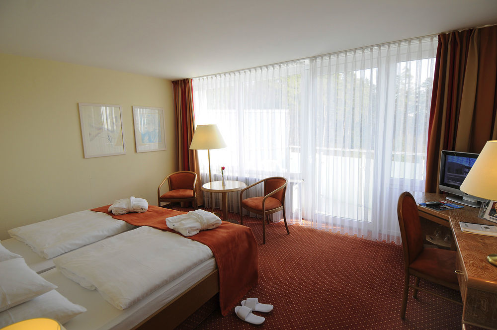 Dekra Congresshotel Wart 알텐스테이그 외부 사진